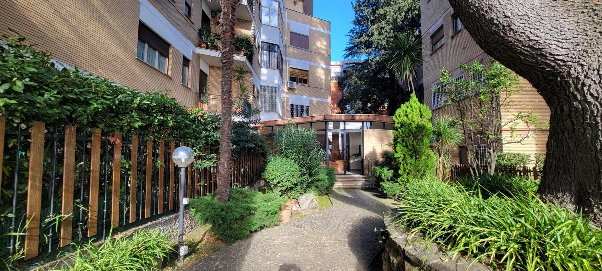 Bnb Rooms And Comfort Roma Ngoại thất bức ảnh